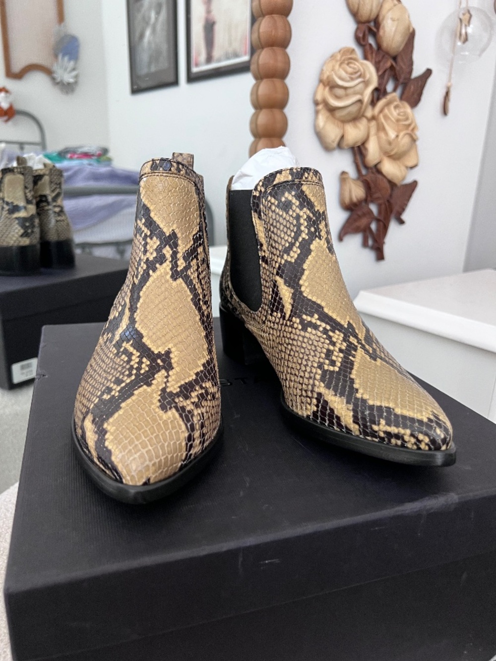 Belstaff Dartmoor Snakeskin Leather Chelsea Boots EU 38 NIB
